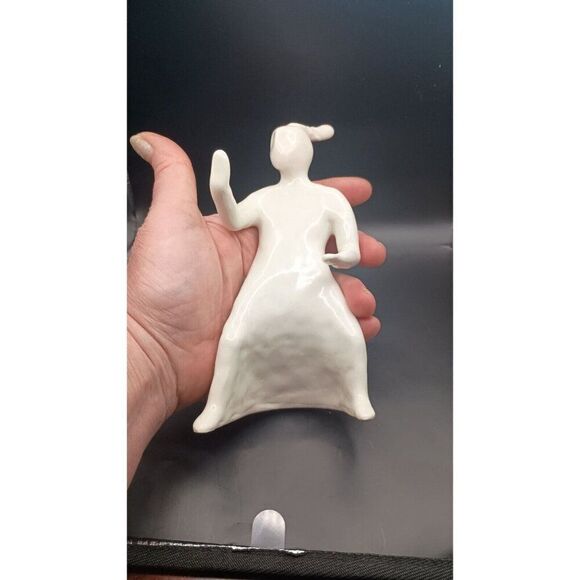 Nancy Walker Studios Imaginaries Collection White Porcelain Figurine - Picture 4 of 9